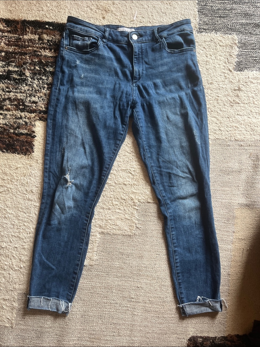 DL1961 Dark Blue Distressed Ankle Crop Jeans